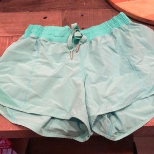 Hot hotty shorts. 2.5”
